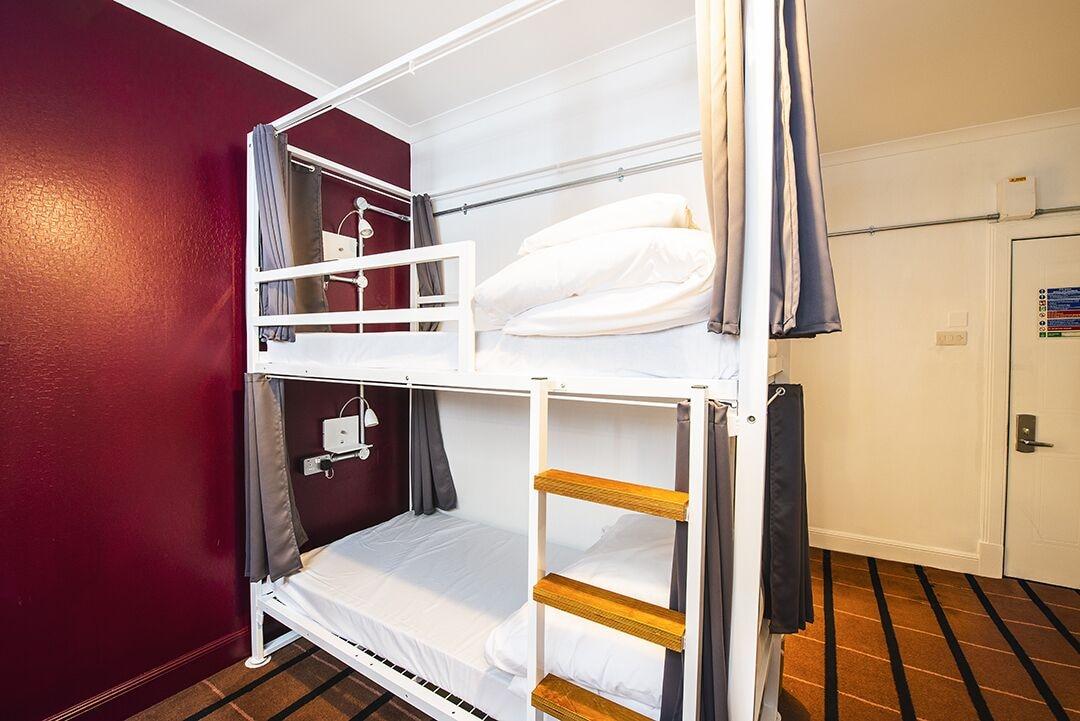 Safestay Glasgow Charing Cross Exteriör bild